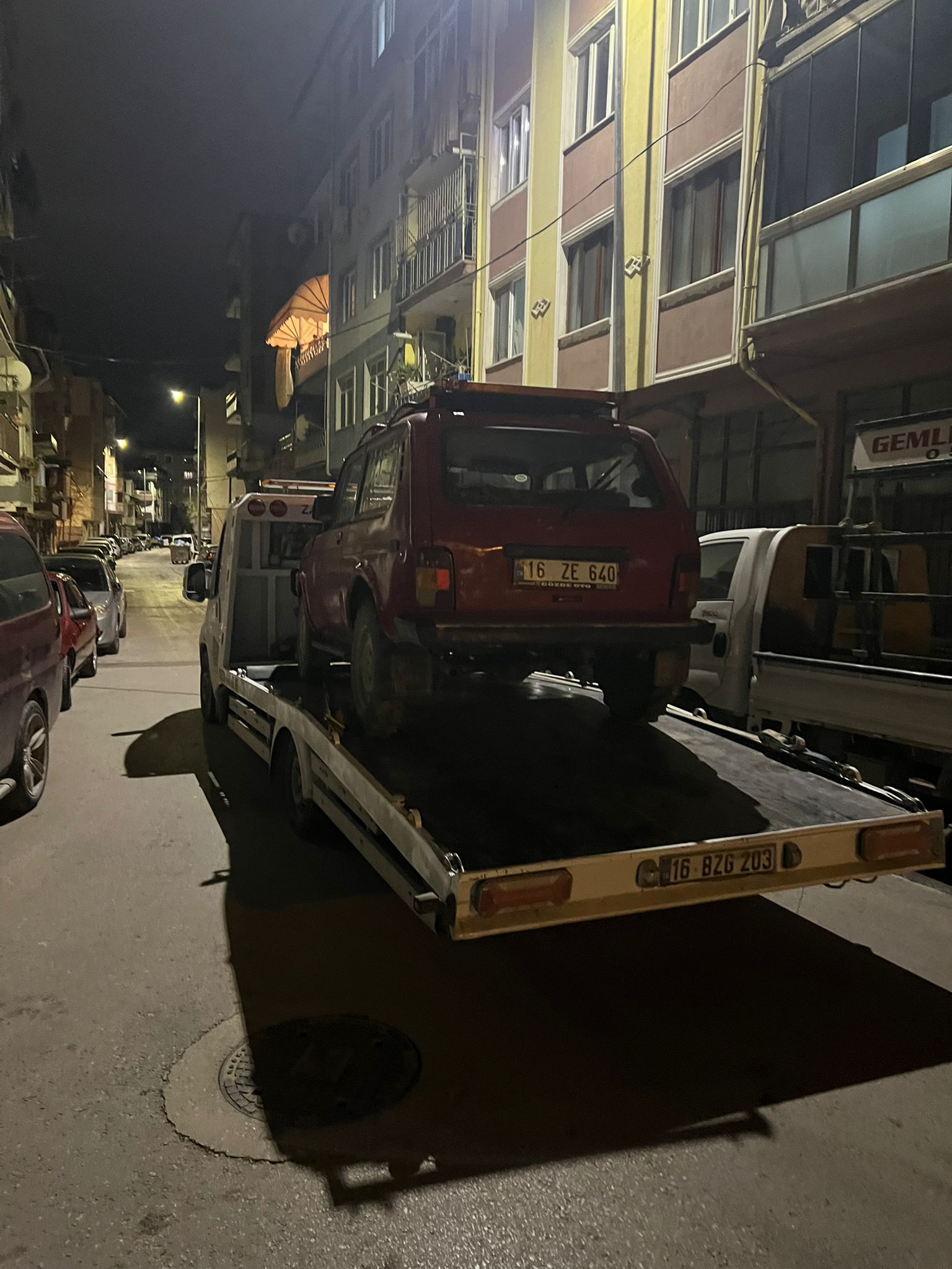 1-gemlik-oto-kurtarma-bilal-bayrak-oto-kurtarma.jpeg